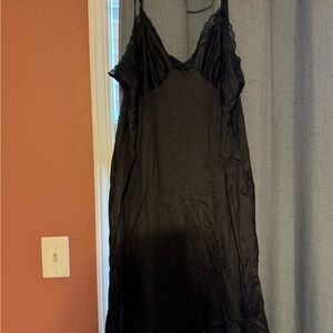STUNNING VINTAGE BLACK SILK SLIP DRESS NIGHTWEAR 😁💕👍👍❤️